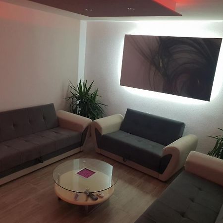 Kaca Apartmani 1 Banja Luka Zewnętrze zdjęcie