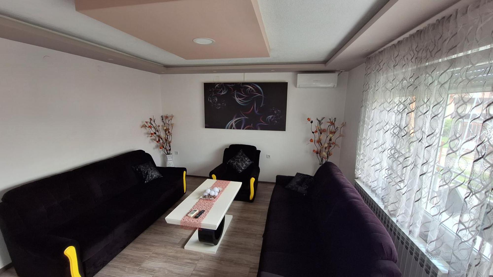Kaca Apartmani 1 Banja Luka Zewnętrze zdjęcie