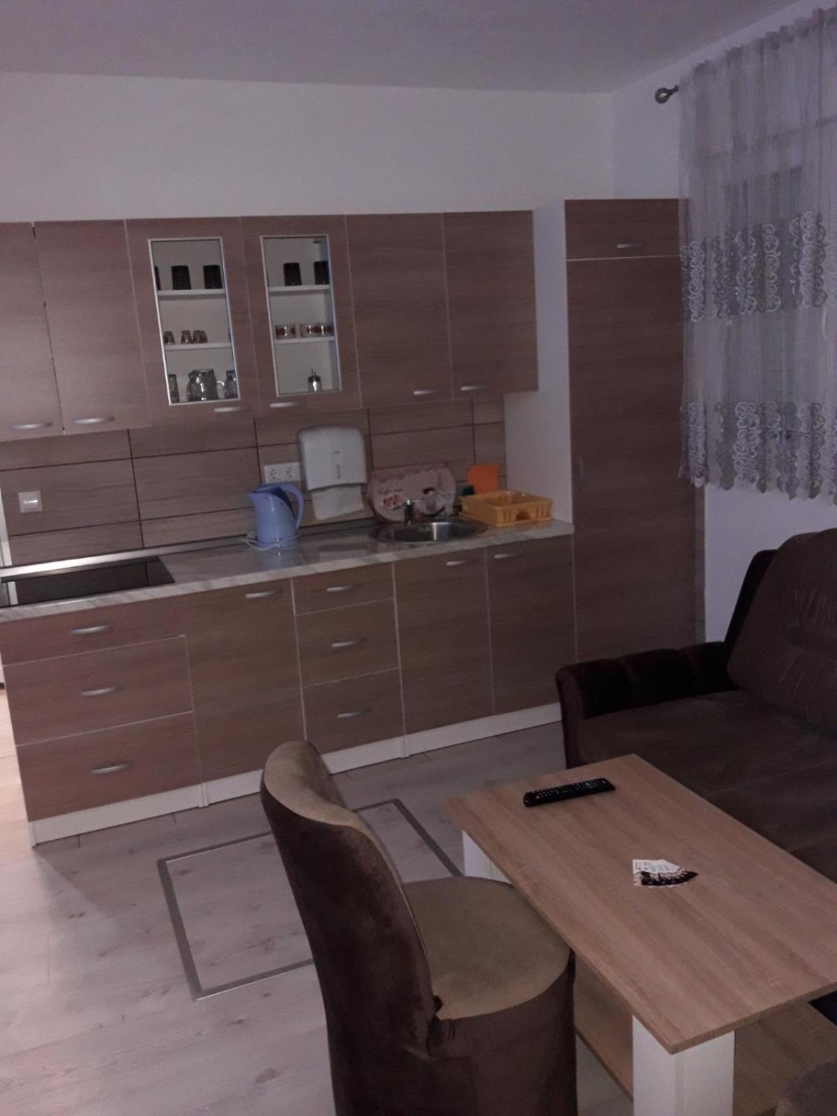 Kaca Apartmani 1 Banja Luka Zewnętrze zdjęcie