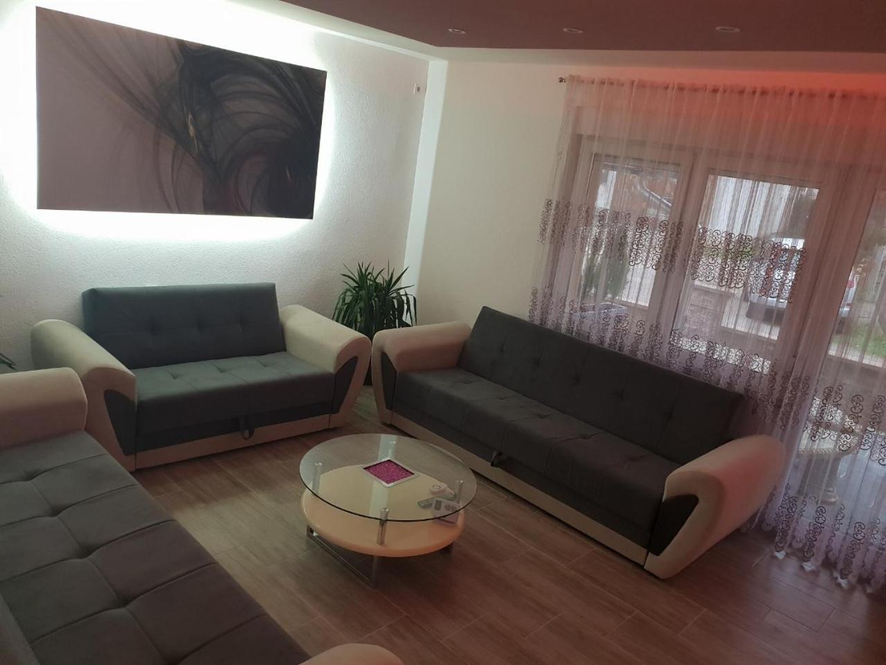 Kaca Apartmani 1 Banja Luka Zewnętrze zdjęcie