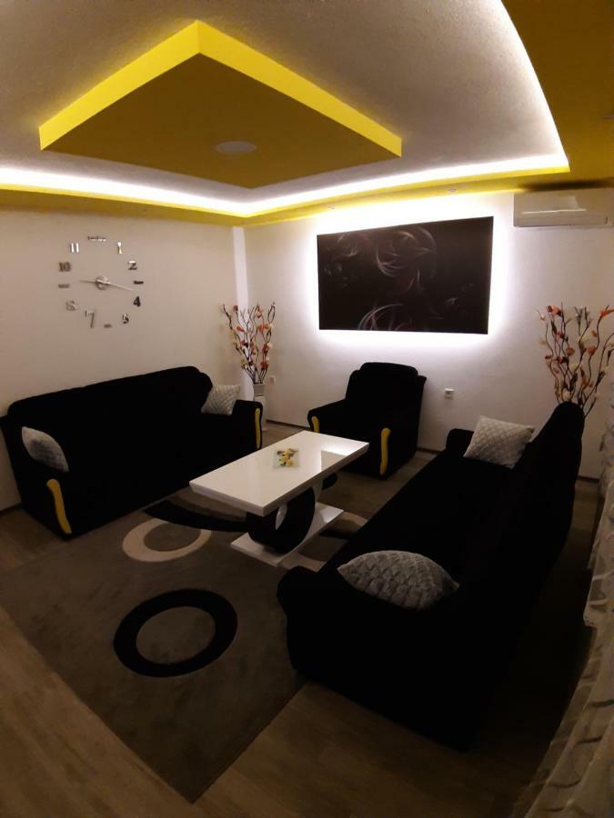 Kaca Apartmani 1 Banja Luka Zewnętrze zdjęcie