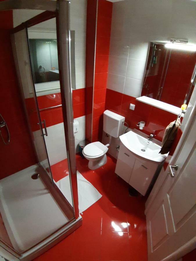 Kaca Apartmani 1 Banja Luka Zewnętrze zdjęcie
