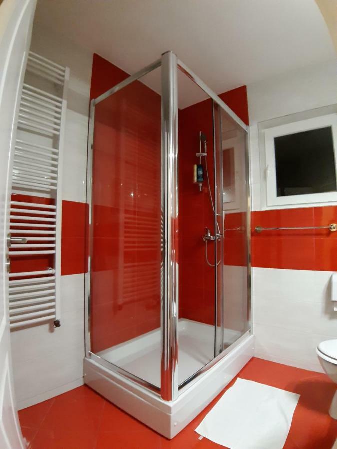 Kaca Apartmani 1 Banja Luka Zewnętrze zdjęcie